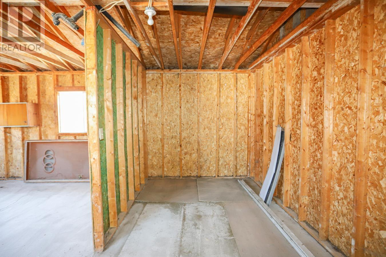 35 Pozzebon Cres, Sault Ste. Marie, Ontario  P6C 6A7 - Photo 44 - SM260759