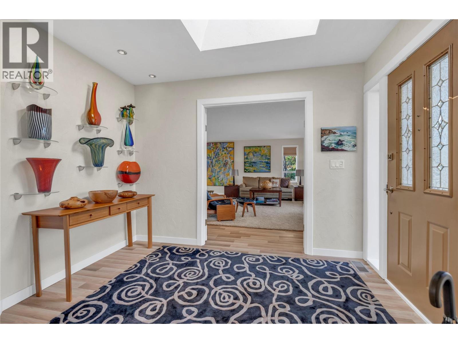 190 Craig Drive, Penticton, British Columbia  V2A 3R9 - Photo 3 - 10384376