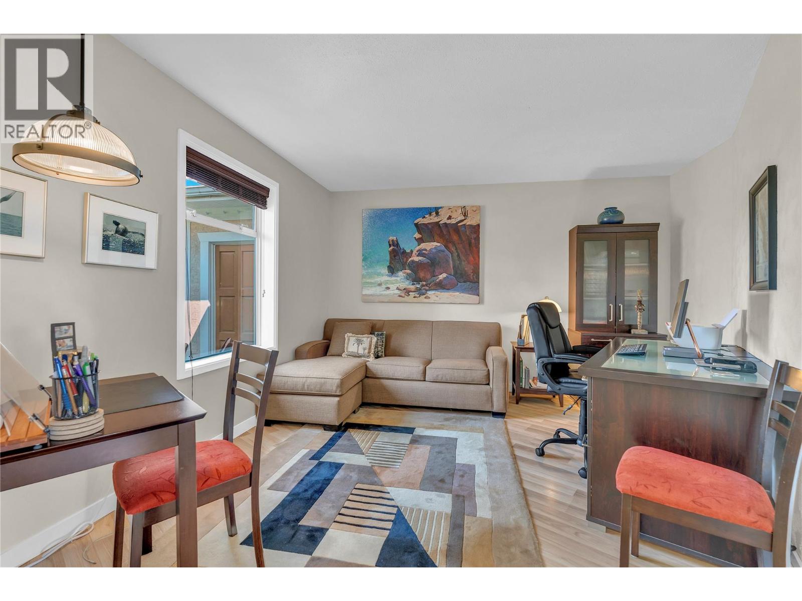 190 Craig Drive, Penticton, British Columbia  V2A 3R9 - Photo 5 - 10384376