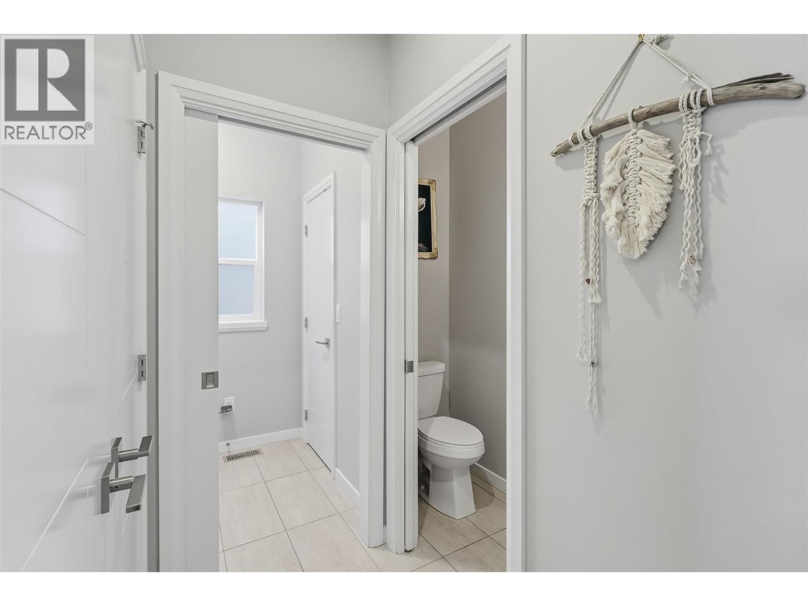 1993 Qu'appelle Boulevard Unit# 128, Kamloops, British Columbia  V2E 0C2 - Photo 30 - 10384375