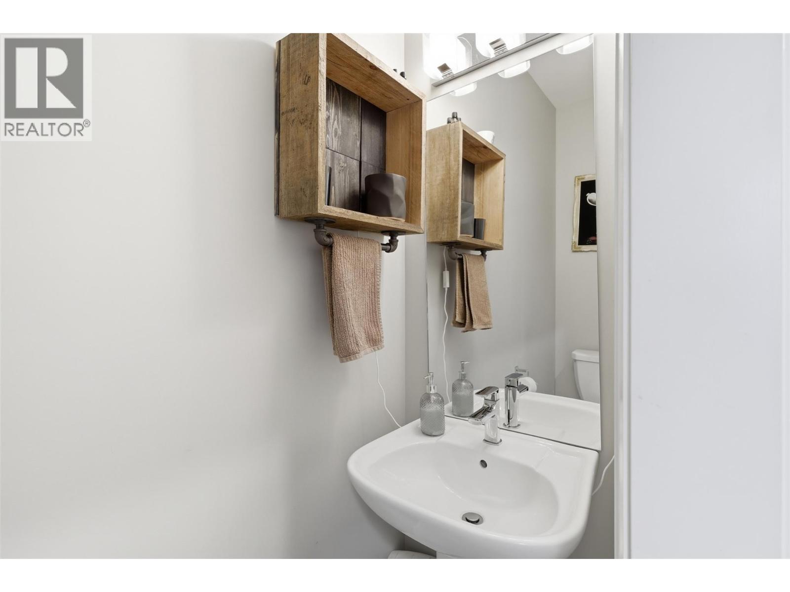 1993 Qu'appelle Boulevard Unit# 128, Kamloops, British Columbia  V2E 0C2 - Photo 31 - 10384375