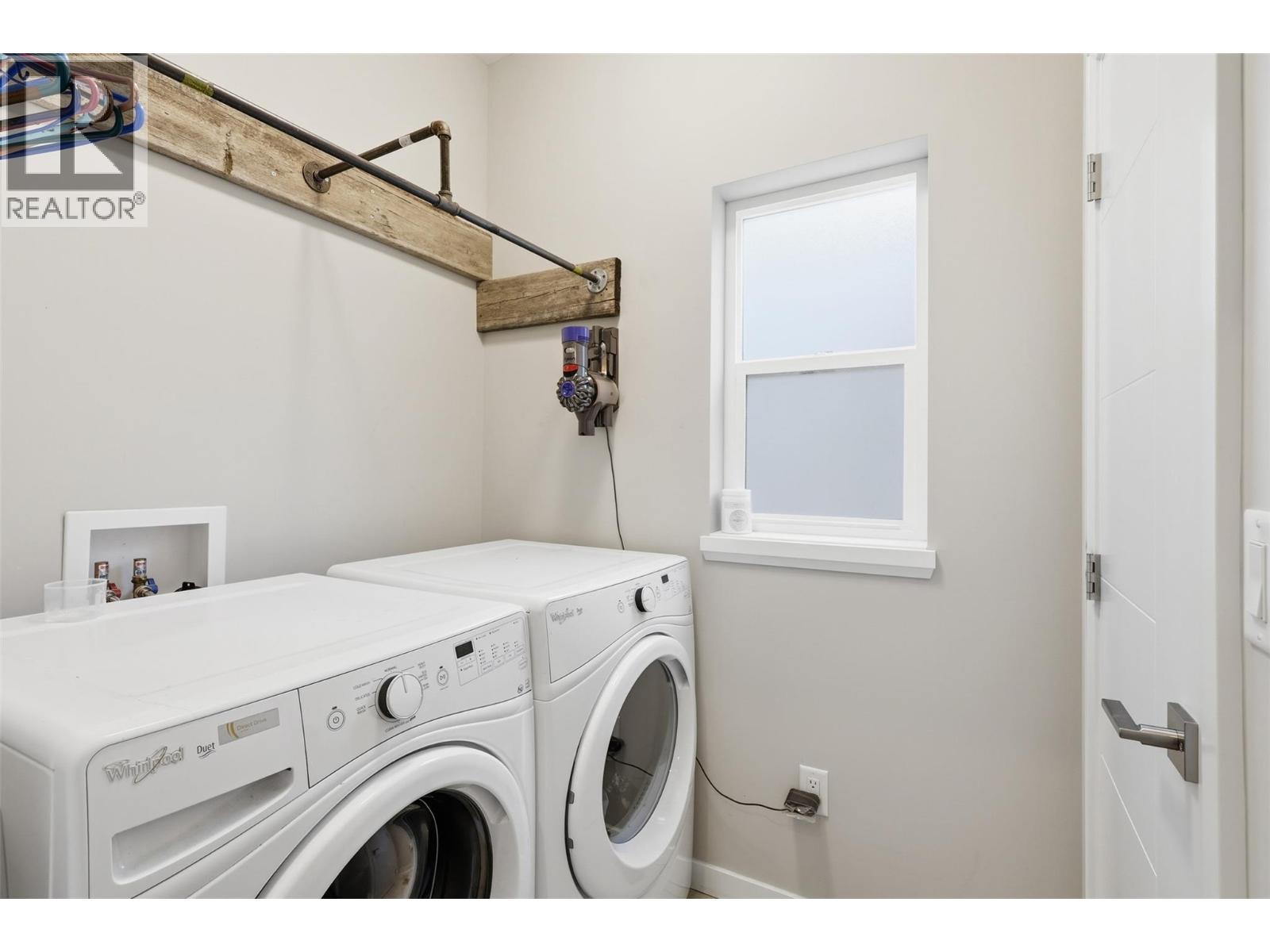 1993 Qu'appelle Boulevard Unit# 128, Kamloops, British Columbia  V2E 0C2 - Photo 32 - 10384375