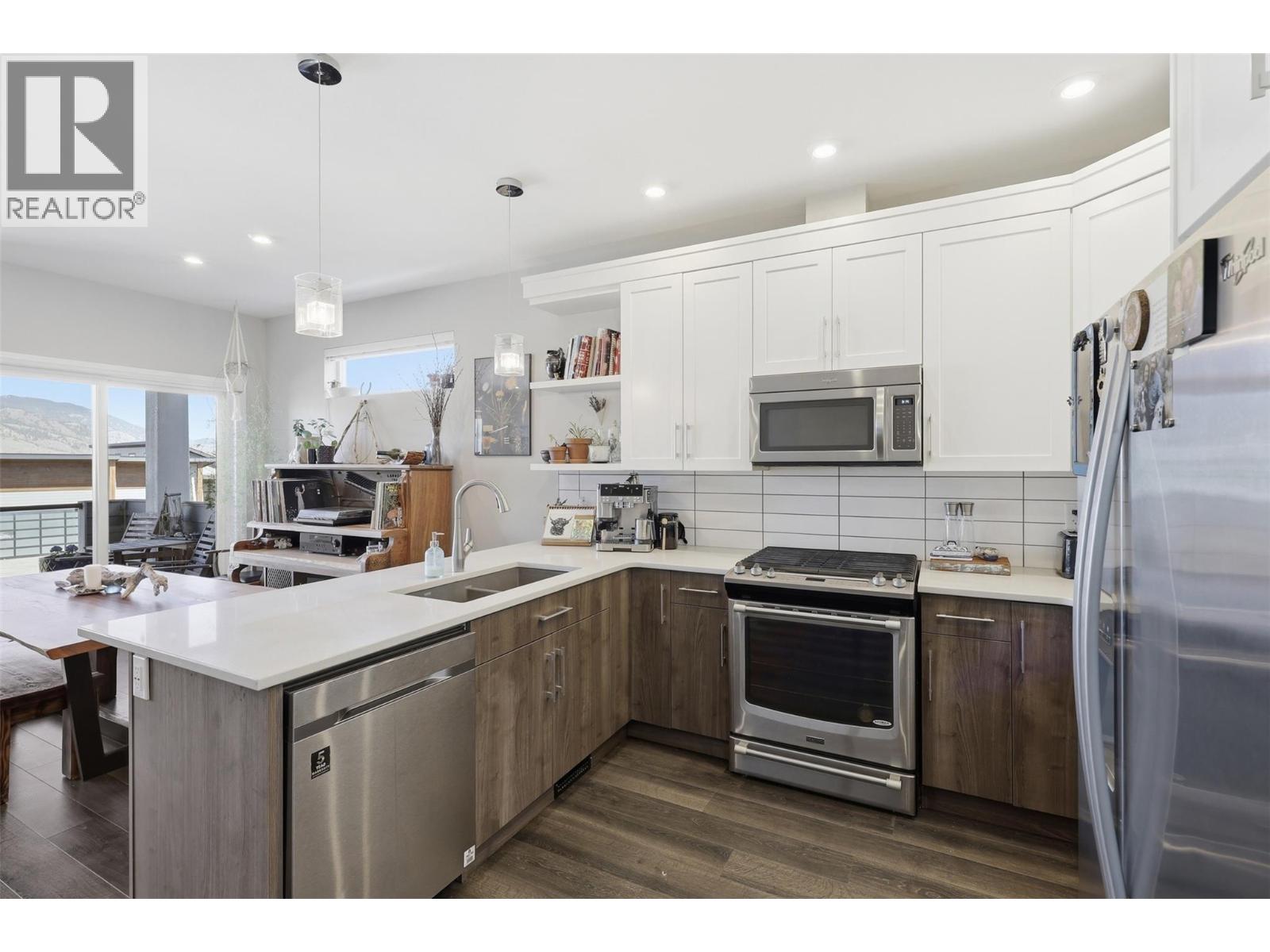 1993 Qu'appelle Boulevard Unit# 128, Kamloops, British Columbia  V2E 0C2 - Photo 8 - 10384375