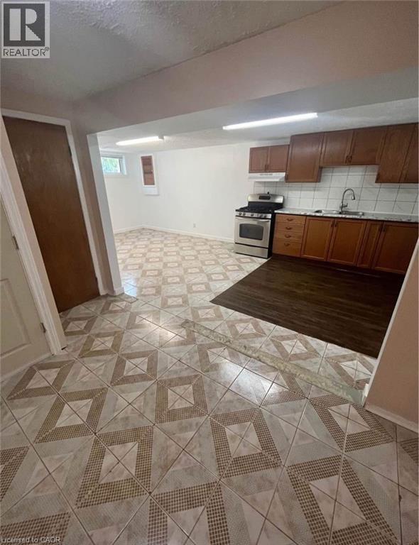 357 Gage Court Unit# Lower, Burlington, Ontario  L7T 4E1 - Photo 10 - 40823698