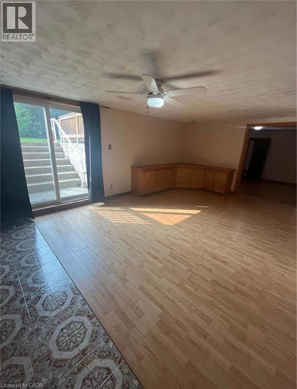 357 Gage Court Unit# Lower, Burlington, Ontario  L7T 4E1 - Photo 3 - 40823698