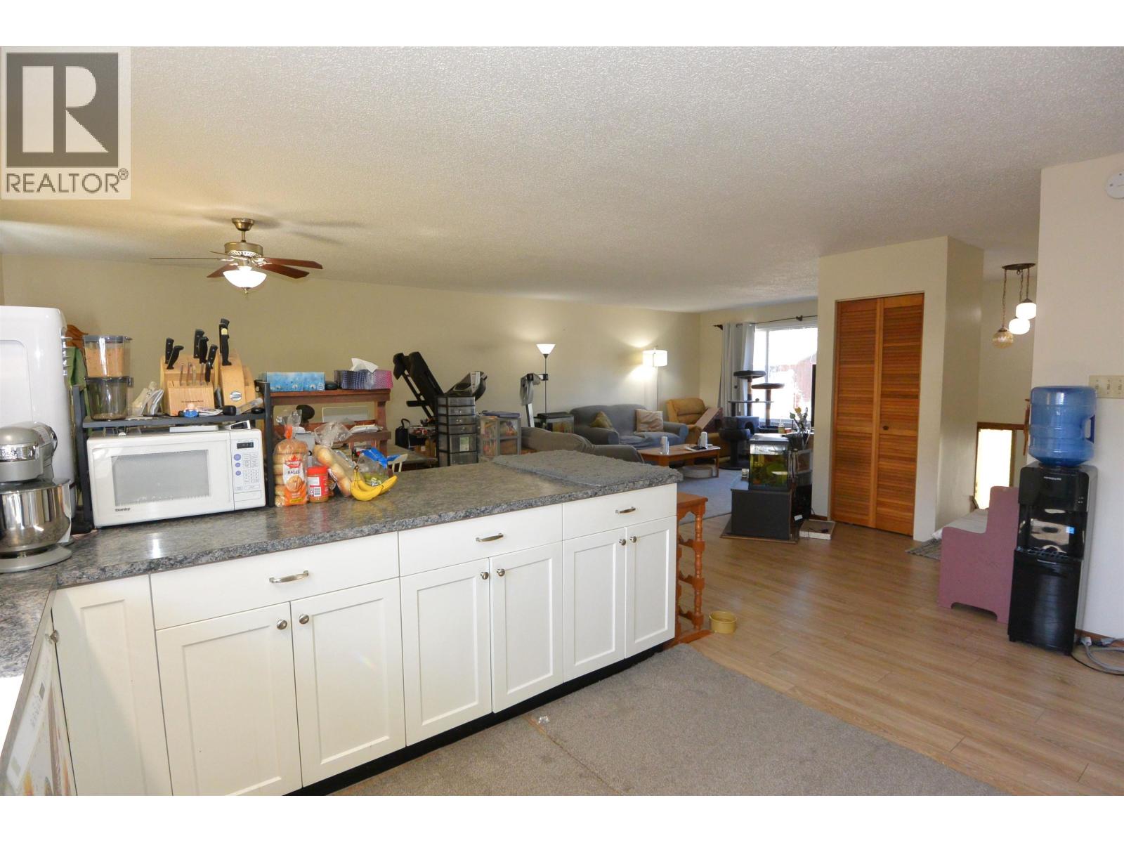 4465 Birch Crescent, Smithers, British Columbia  V0J 2N0 - Photo 12 - R3115157