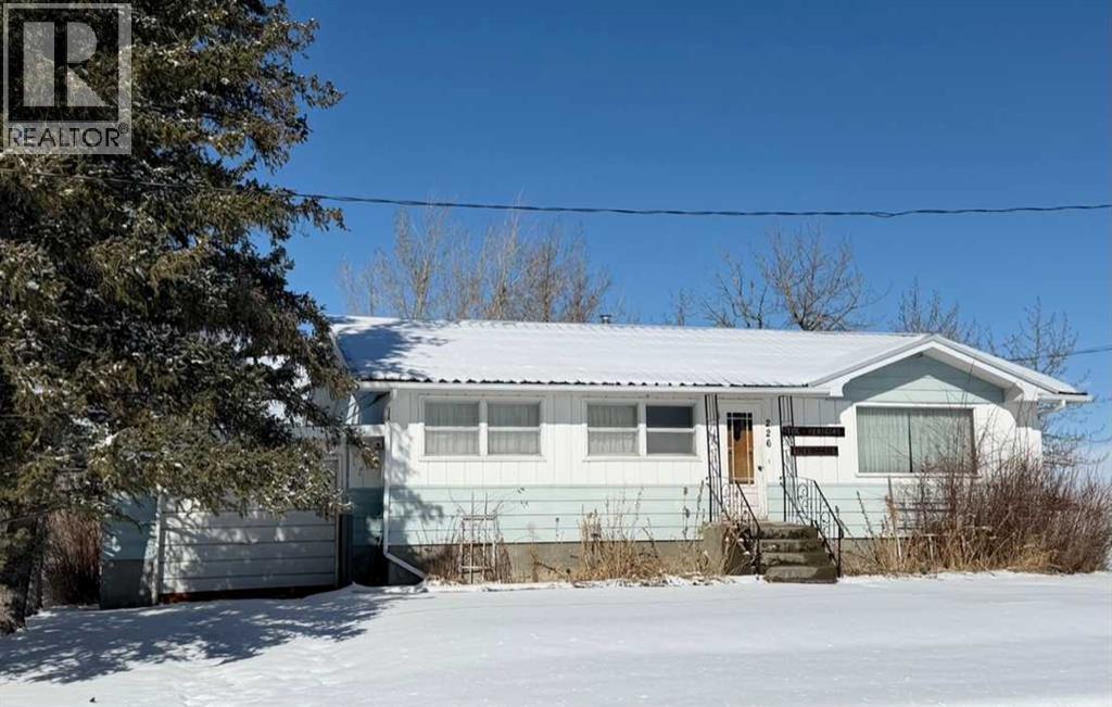 226 7 Street E, Cowley, Alberta  T0K 0P0 - Photo 19 - A2292333