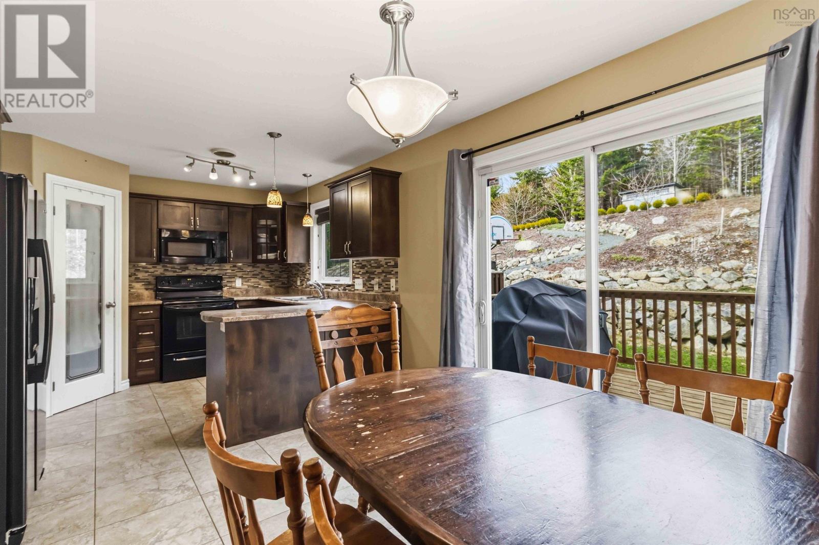 33 Riverwood Drive, Timberlea, Nova Scotia  B3T 0B1 - Photo 15 - 202608410