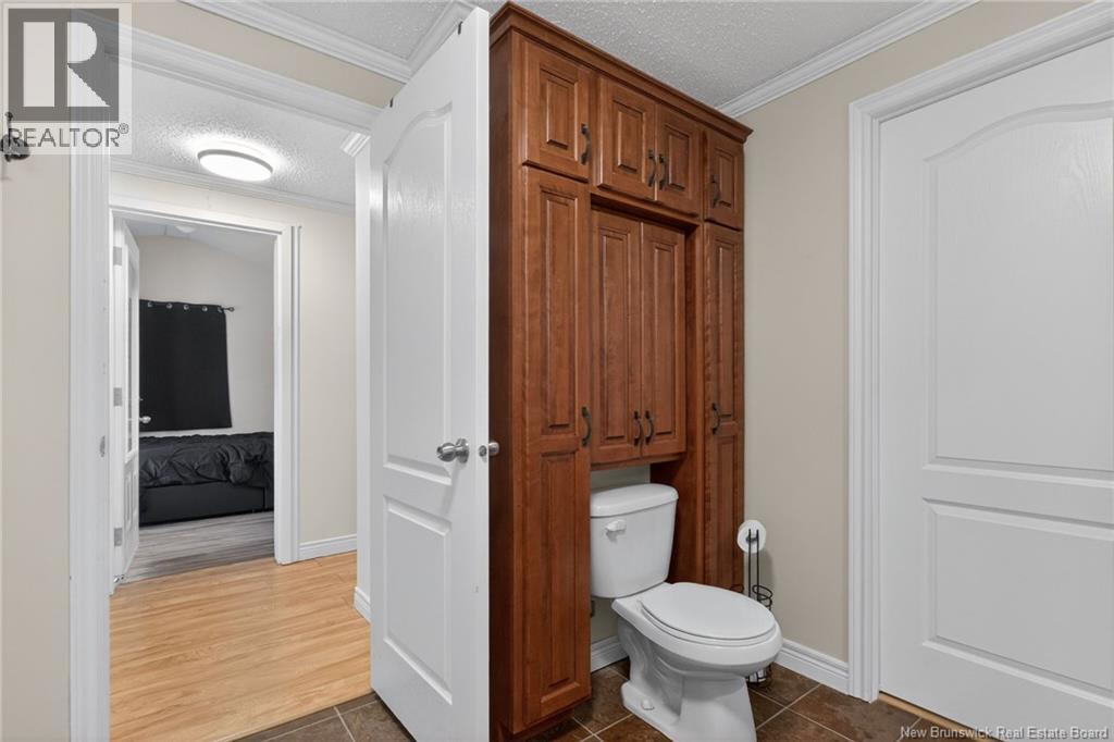 250 Nepisiguit Drive, Dieppe, New Brunswick  E1A 0P6 - Photo 31 - NB133573