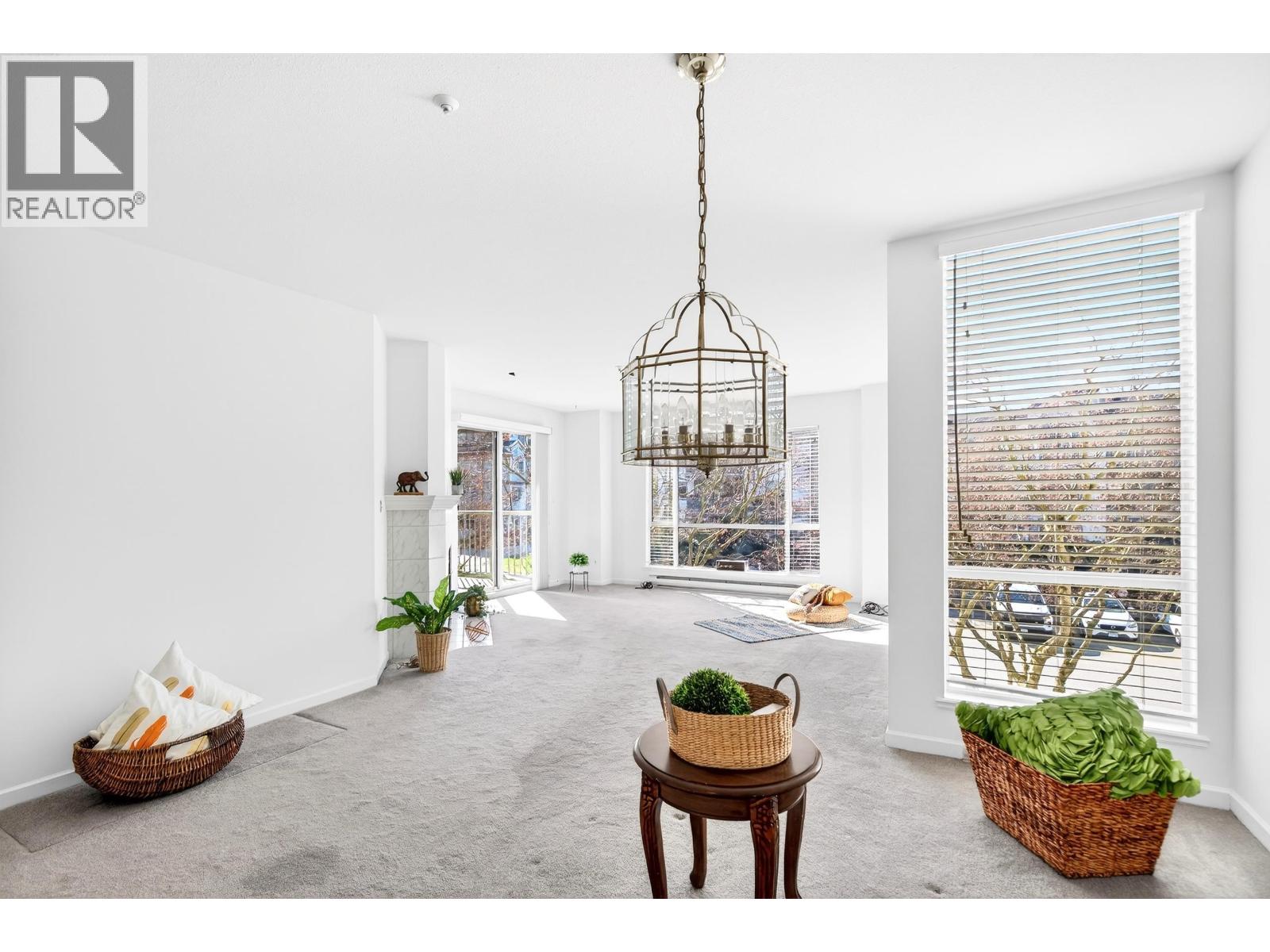 212 19122 122 Avenue, Pitt Meadows, British Columbia  V3Y 2N7 - Photo 4 - R3083145