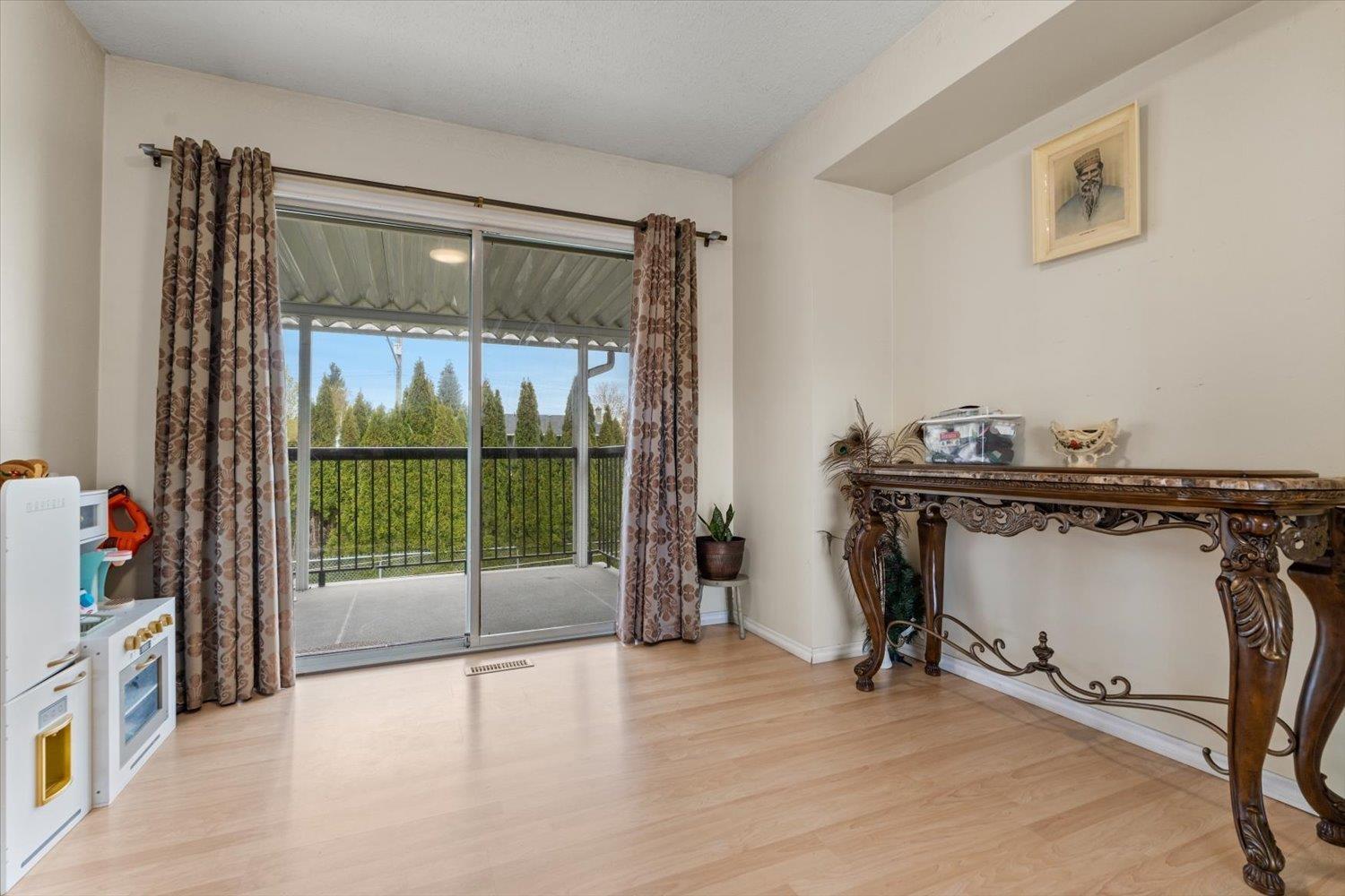 3180 Coronation Court, Abbotsford, British Columbia  V2T 4J7 - Photo 7 - R3114833