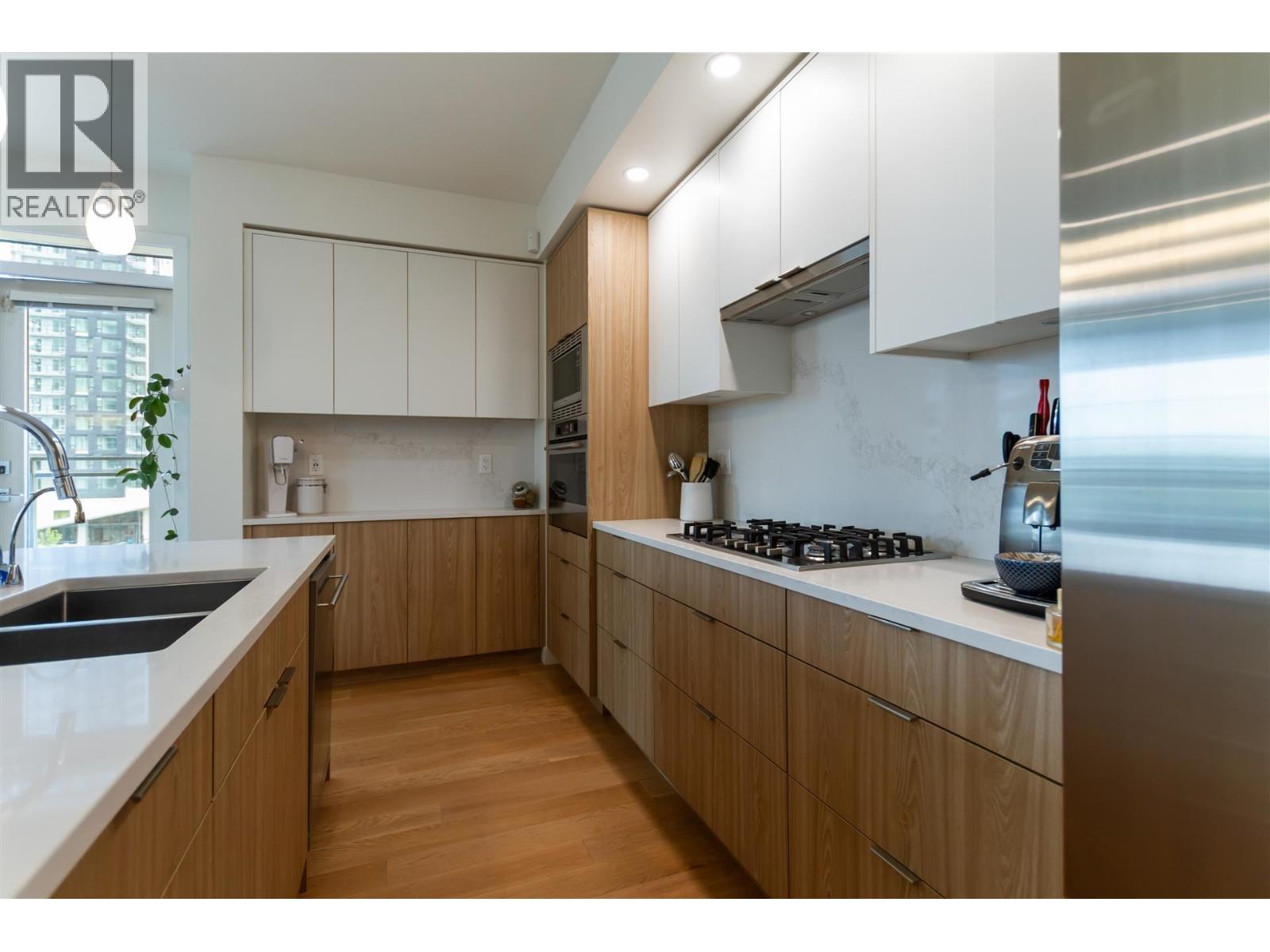 508 516 Foster Avenue, Coquitlam, British Columbia  V3J 0H8 - Photo 12 - R3114785