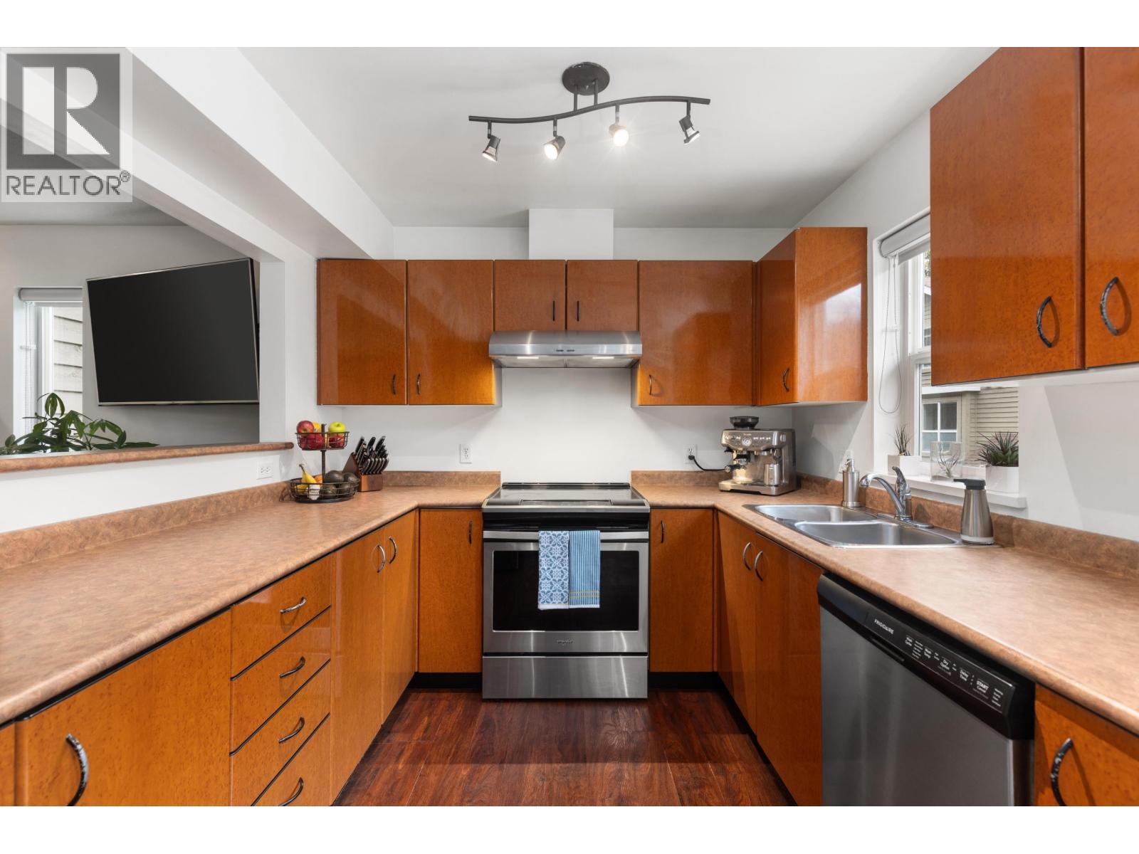 31 1400 Park Street, Pemberton, British Columbia  V0N 2L1 - Photo 9 - R3113122