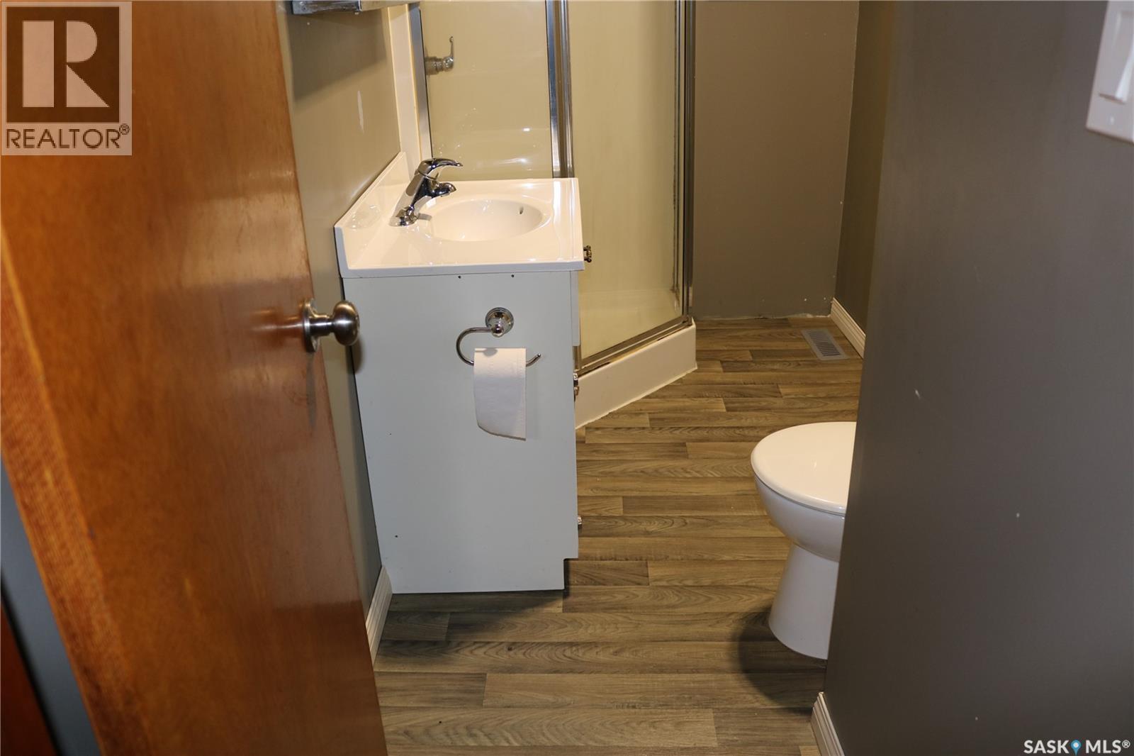 912 Lalonde Street, Whitewood, Saskatchewan  S0G 5C0 - Photo 7 - SK031357