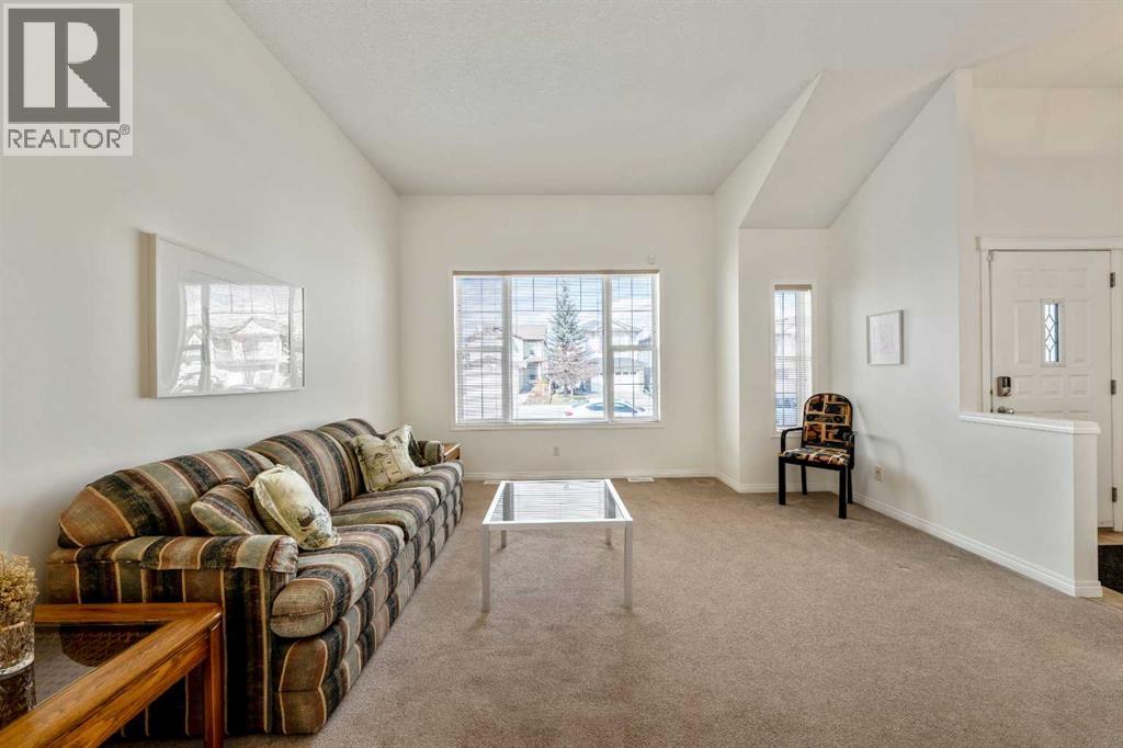 1211 Everridge Drive Sw, Calgary, Alberta  T2Y 4T2 - Photo 7 - A2302634