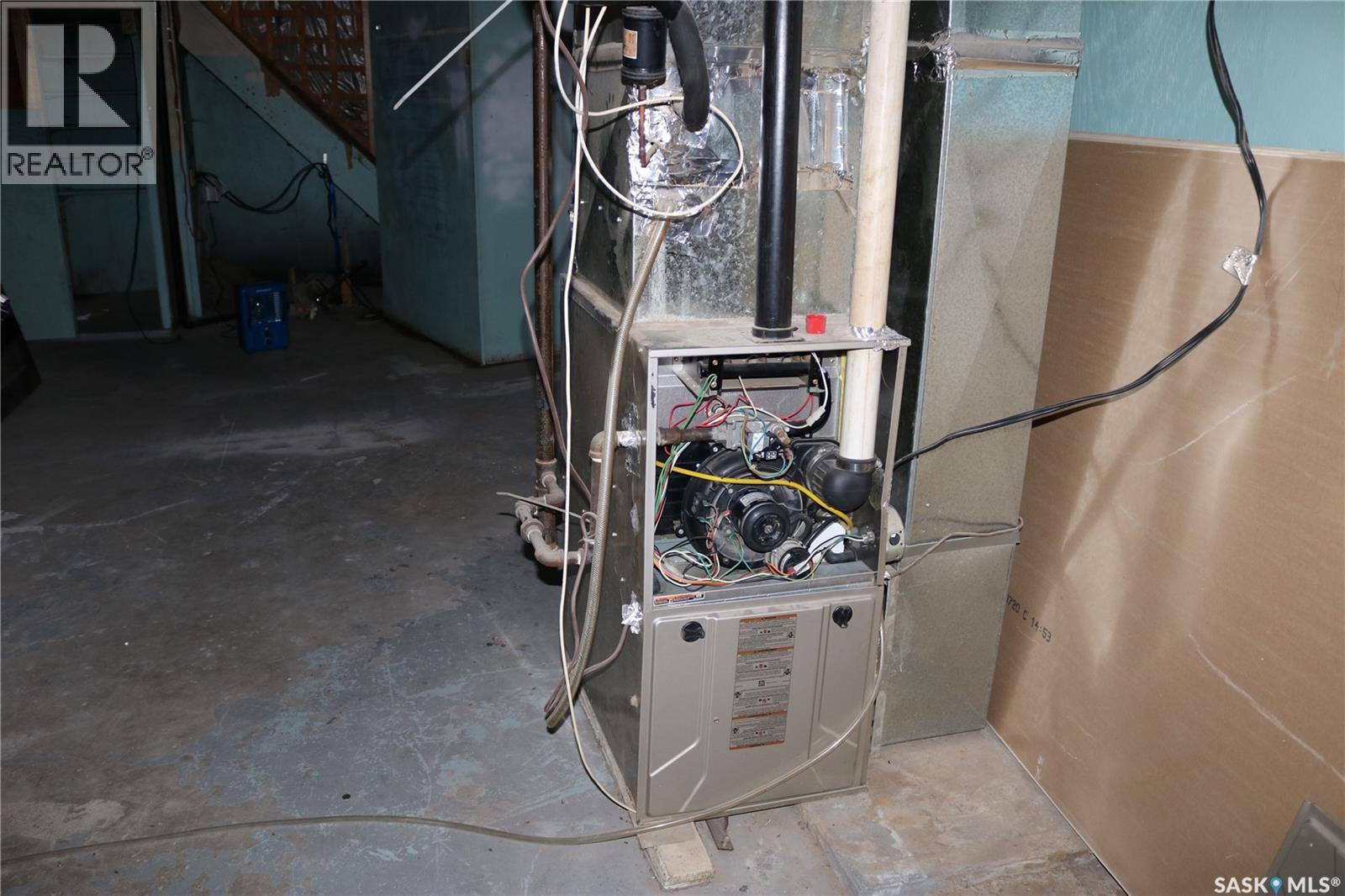 912 Lalonde Street, Whitewood, Saskatchewan  S0G 5C0 - Photo 18 - SK031357