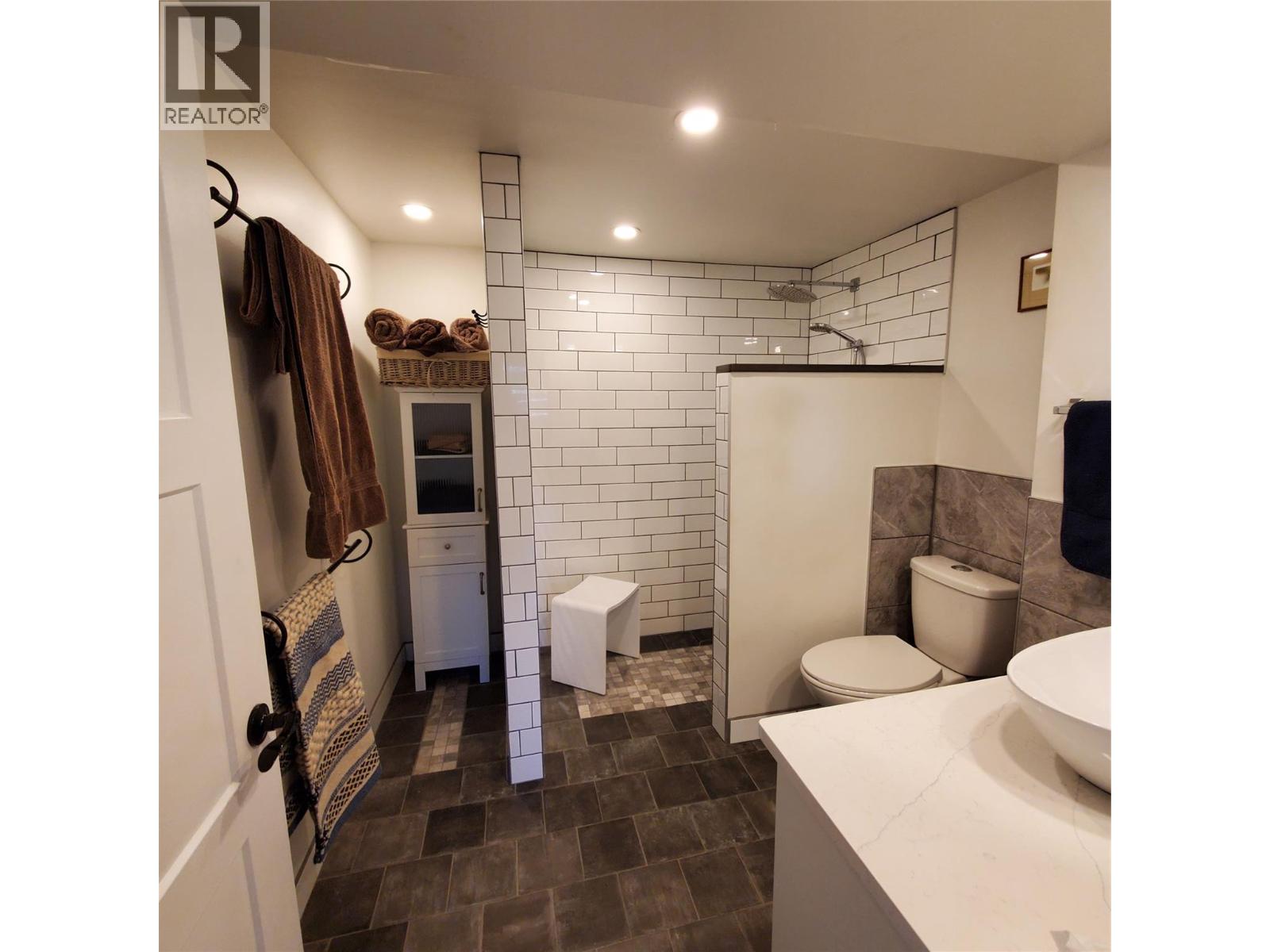 1301 Fir Avenue, Merritt, British Columbia  V1S 1L1 - Photo 50 - 10384365