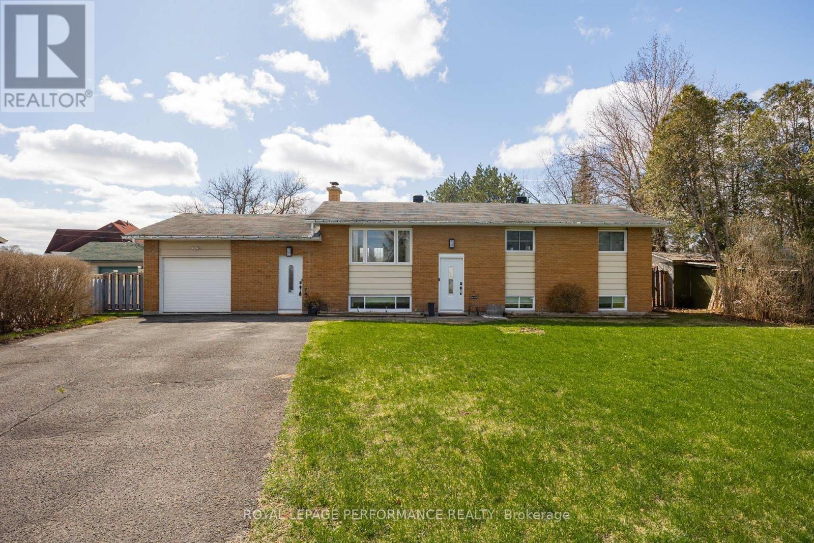 17406 County Road 18 Road, South Stormont, Ontario  K0C 2A0 - Photo 2 - X12835890