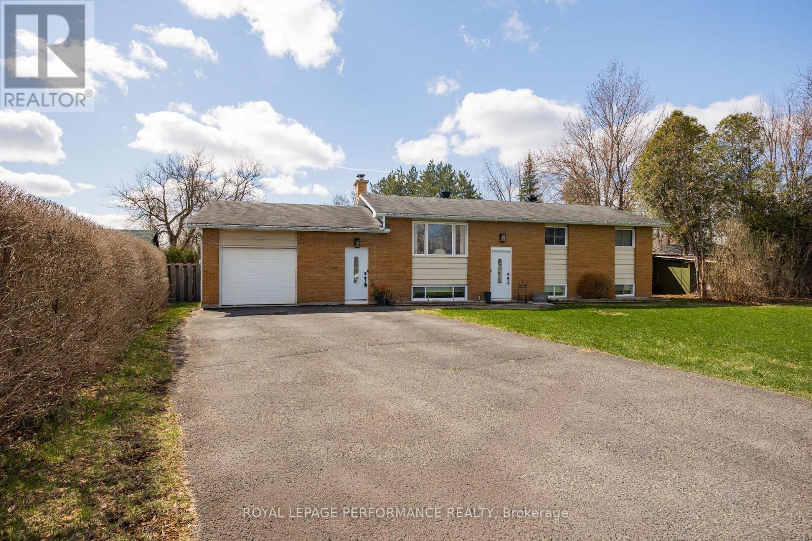 17406 County Road 18 Road, South Stormont, Ontario  K0C 2A0 - Photo 4 - X12835890