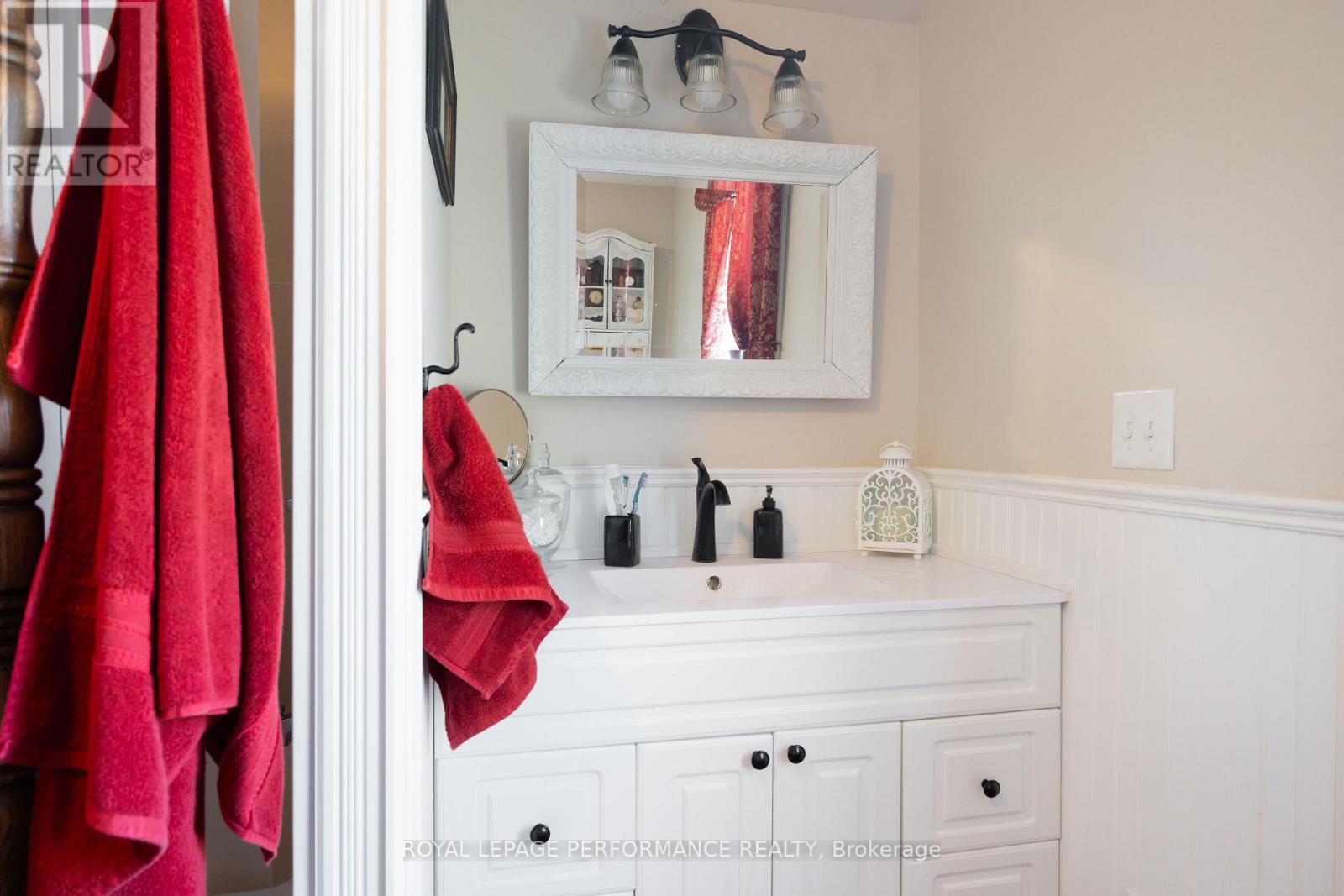 19683 William Street, South Glengarry, Ontario  K0C 2J0 - Photo 23 - X12909464