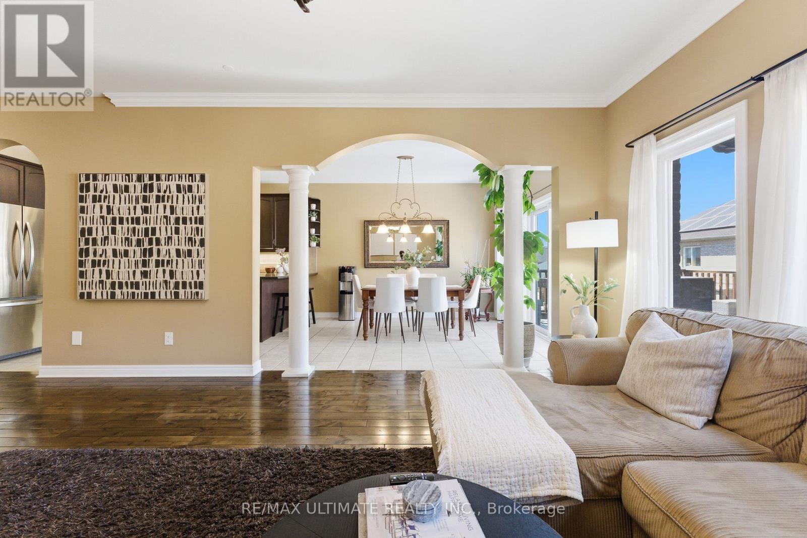 445 Woodspring Avenue, Newmarket, Ontario  L3X 3L1 - Photo 6 - N13036546