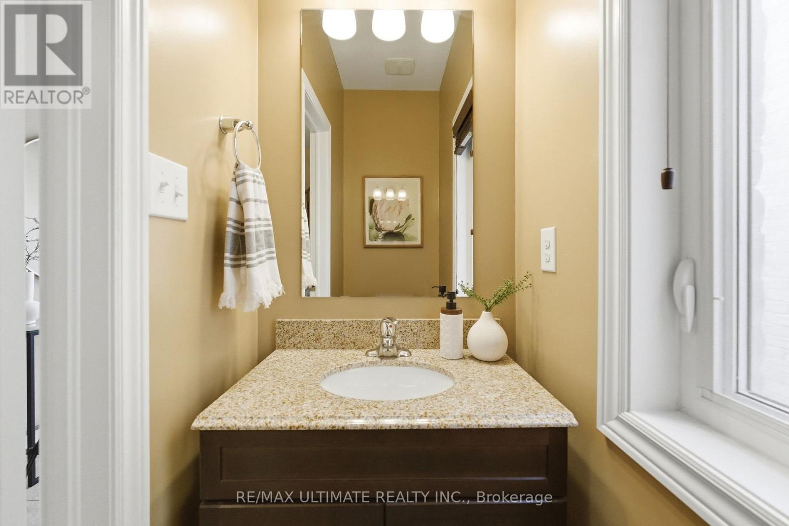 445 Woodspring Avenue, Newmarket, Ontario  L3X 3L1 - Photo 27 - N13036546