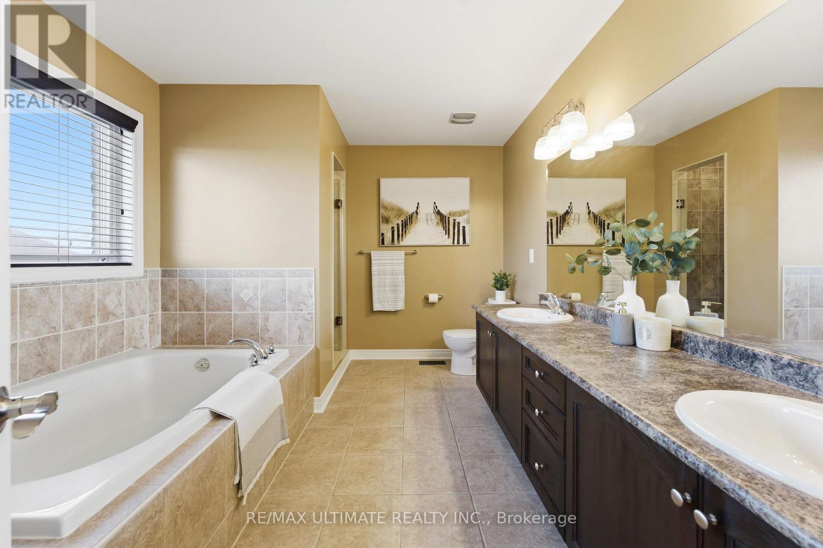 445 Woodspring Avenue, Newmarket, Ontario  L3X 3L1 - Photo 18 - N13036546