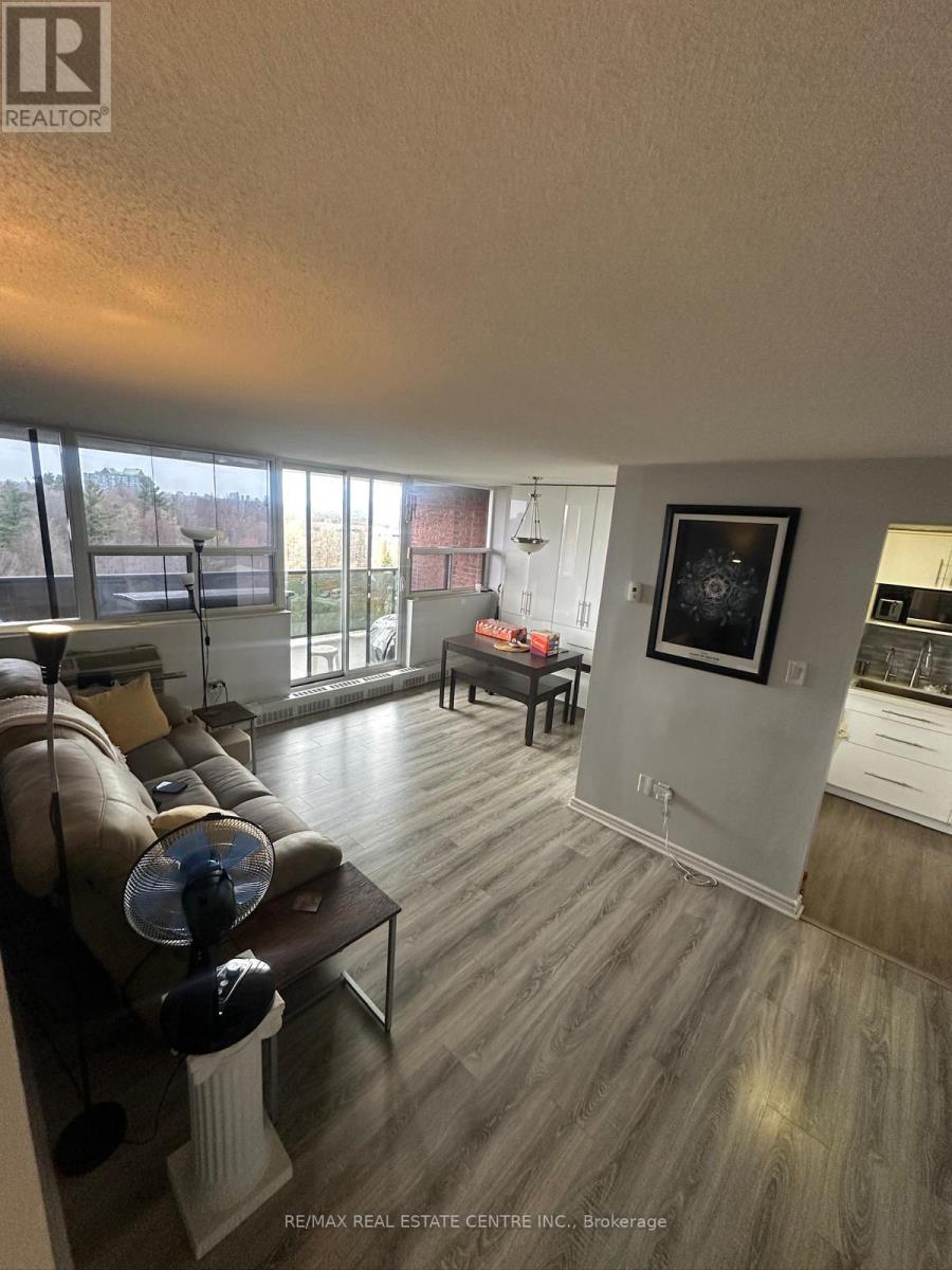 902 - 3501 Glen Eirn Drive, Mississauga, Ontario  L5L 2E9 - Photo 15 - W13011868