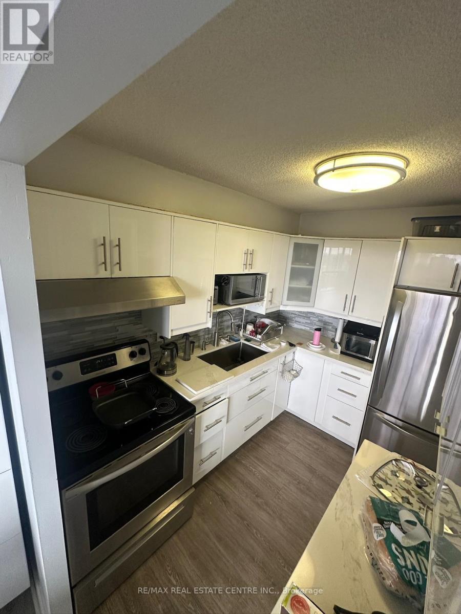 902 - 3501 Glen Eirn Drive, Mississauga, Ontario  L5L 2E9 - Photo 7 - W13011868