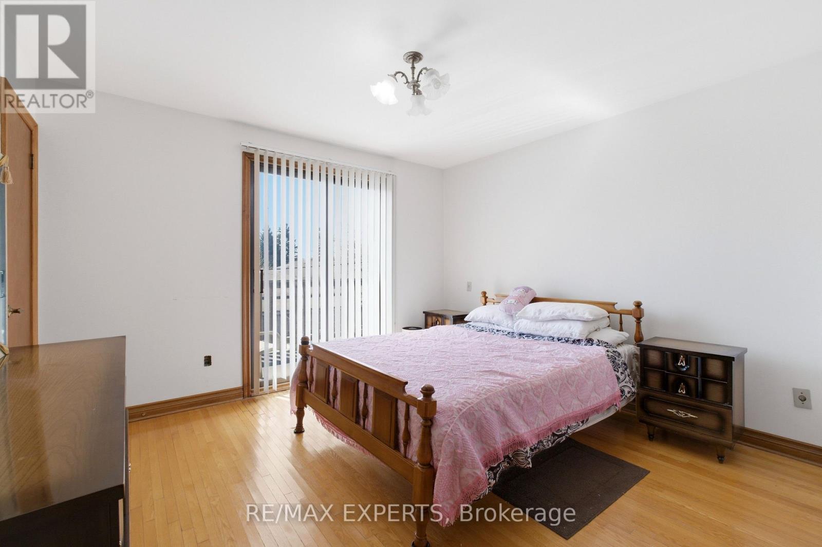 141 Spalding Road, Toronto, Ontario  M3K 1K3 - Photo 15 - W13035226