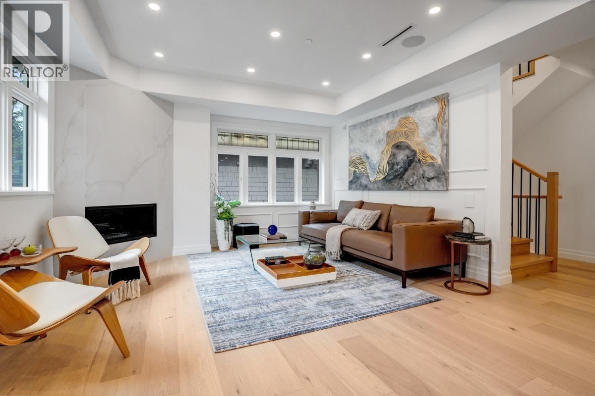 2012 W 15th Avenue, Vancouver, British Columbia  V6J 2L5 - Photo 13 - R3115181