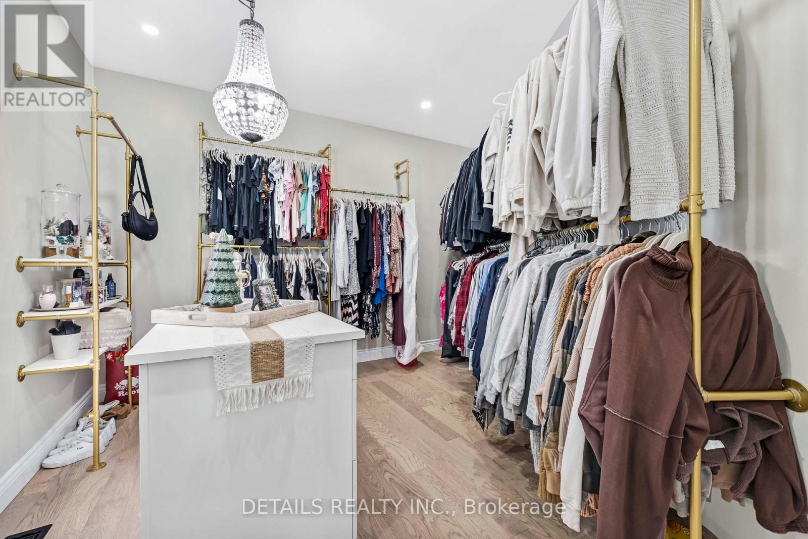 387 Campbell Side Road, Mississippi Mills, Ontario  K0A 3L0 - Photo 18 - X12694186