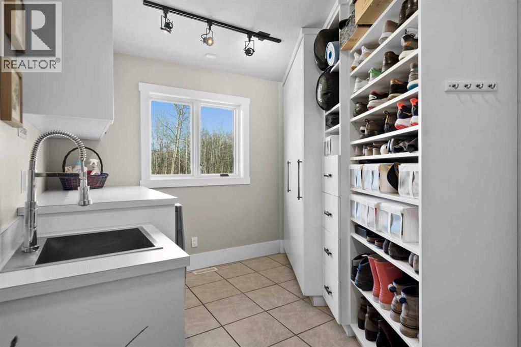 50 Westview Estates, Rural Rocky View County, Alberta  T3Z 2S9 - Photo 25 - A2296497