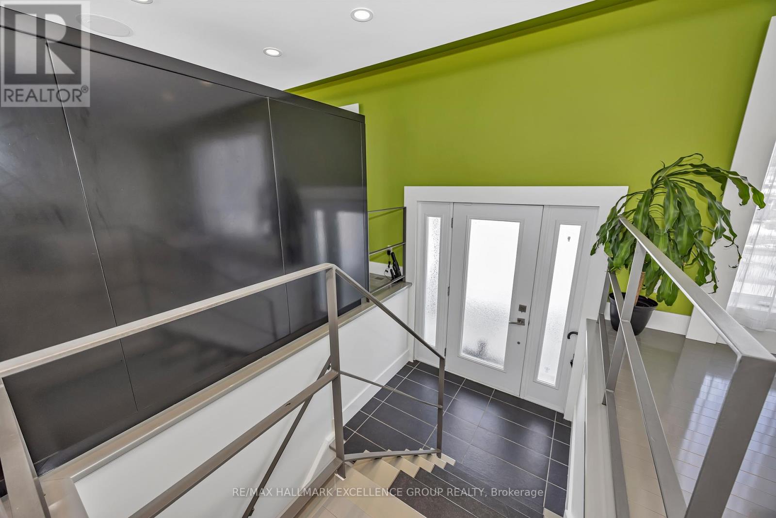 1203 St Jacques Street, Clarence-Rockland, Ontario  K4K 1M3 - Photo 4 - X12921936