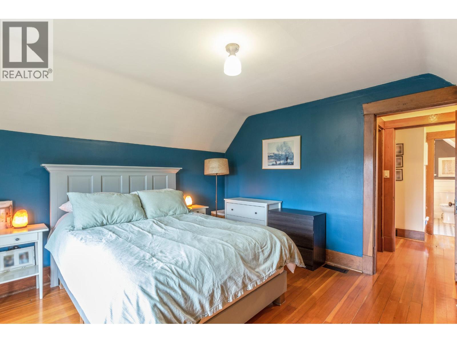 905 Third Avenue, New Westminster, British Columbia  V3M 1P4 - Photo 12 - R3115192