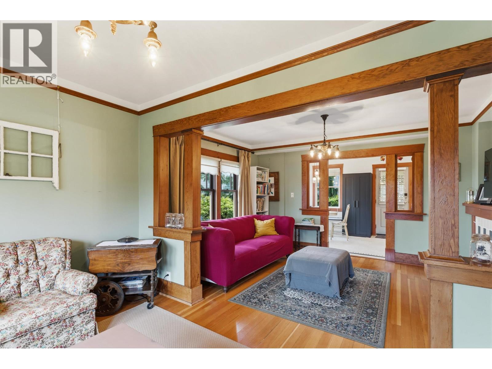 905 Third Avenue, New Westminster, British Columbia  V3M 1P4 - Photo 4 - R3115192