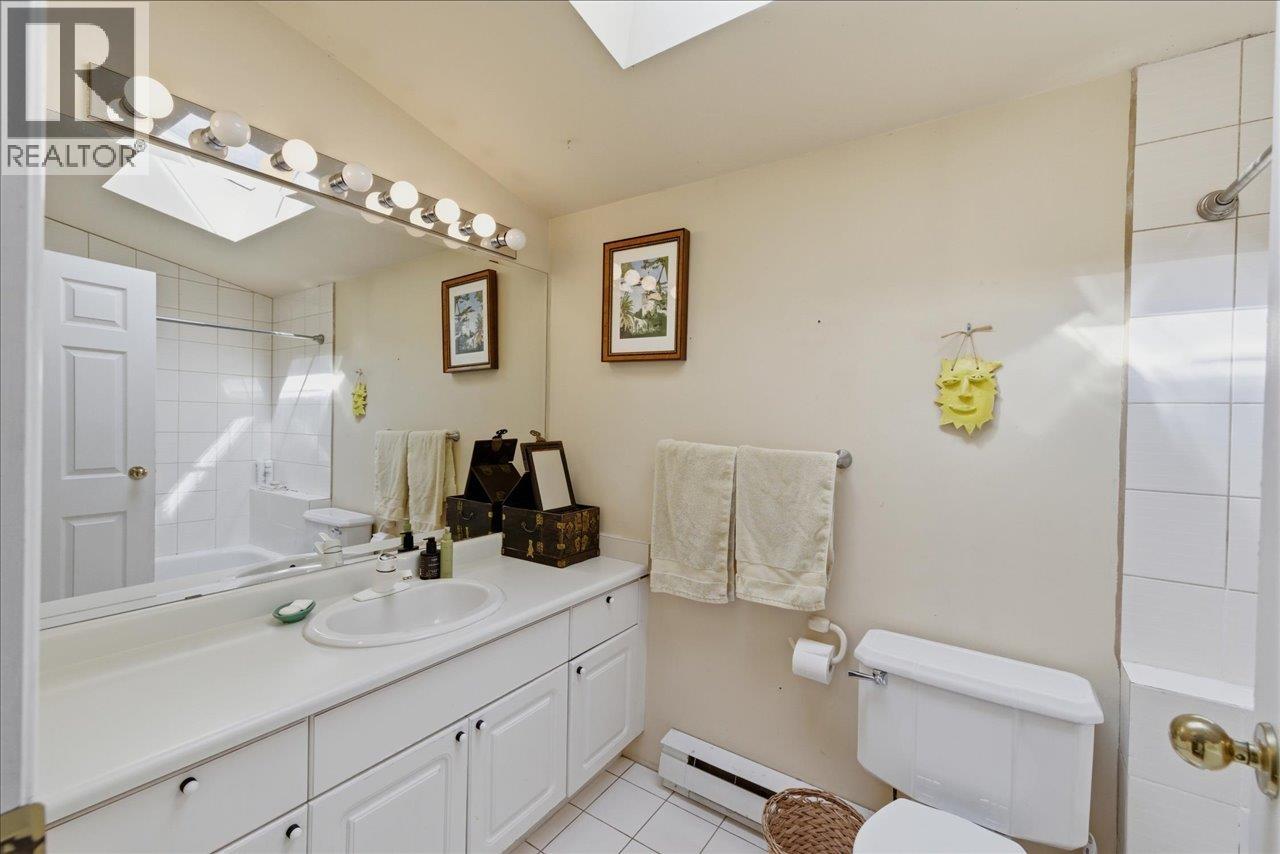 706 W 24th Avenue, Vancouver, British Columbia  V5Z 2B8 - Photo 28 - R3115196