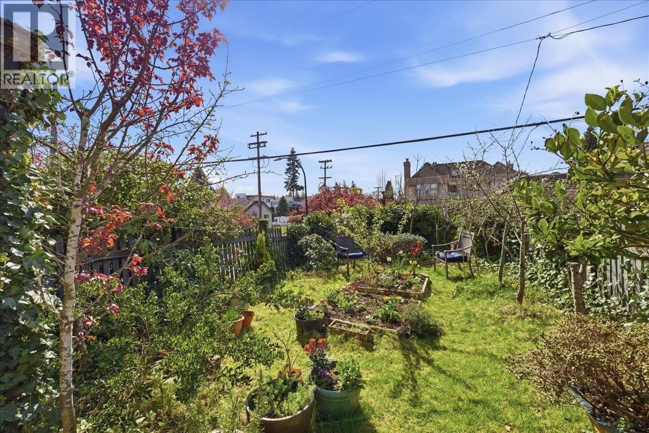 706 W 24th Avenue, Vancouver, British Columbia  V5Z 2B8 - Photo 32 - R3115196