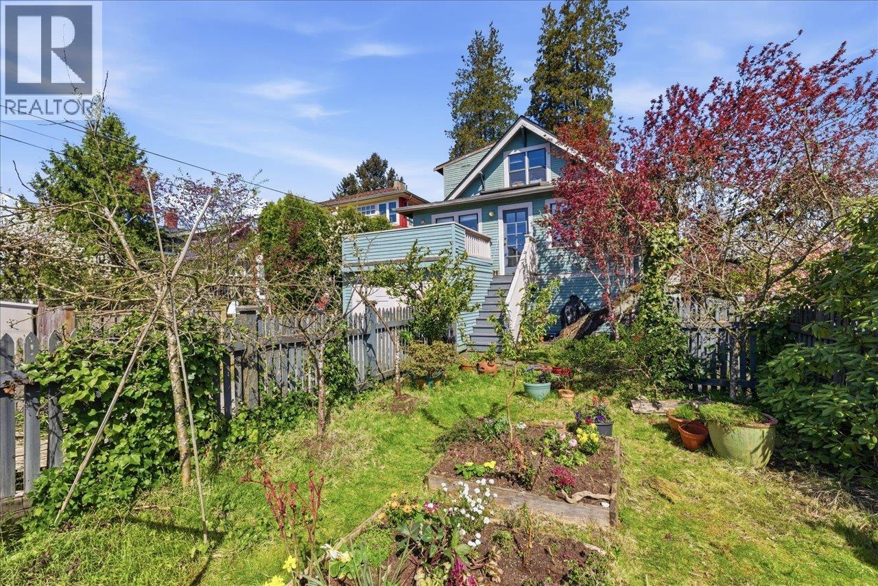 706 W 24th Avenue, Vancouver, British Columbia  V5Z 2B8 - Photo 33 - R3115196