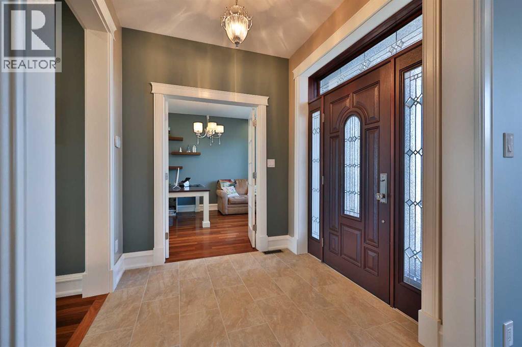 28 Cobblestone Lane, Raymond, Alberta  T0K 2S0 - Photo 2 - A2285340