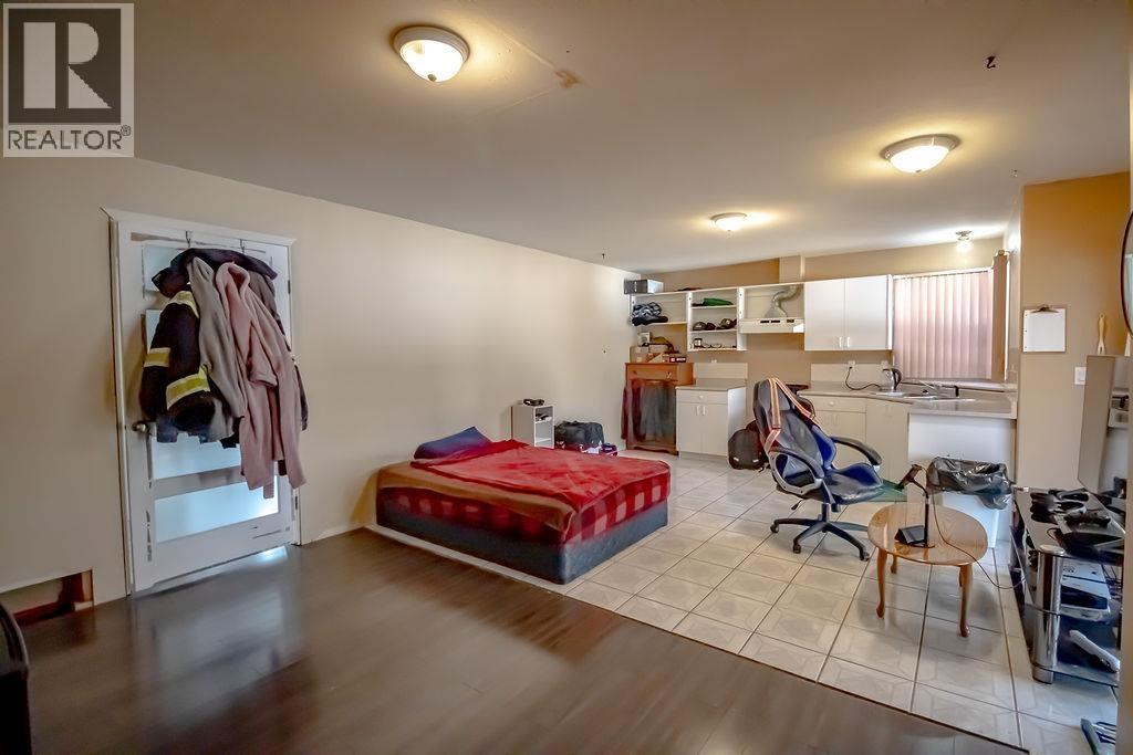 252 Elm Street, Fort St. James, British Columbia  V0J 1P0 - Photo 33 - R3111108
