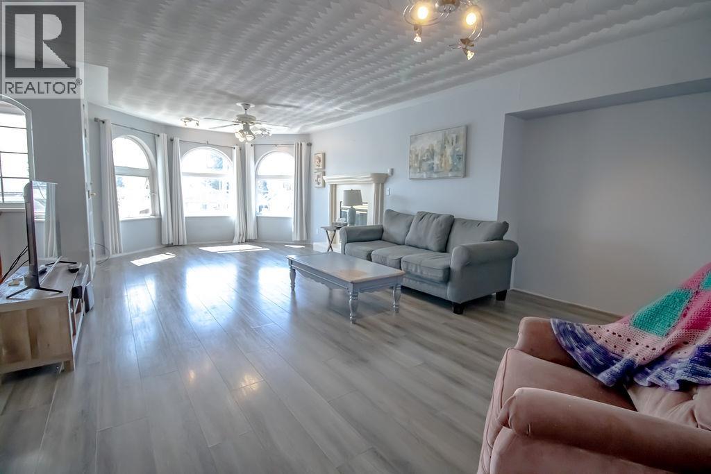 252 Elm Street, Fort St. James, British Columbia  V0J 1P0 - Photo 21 - R3111108