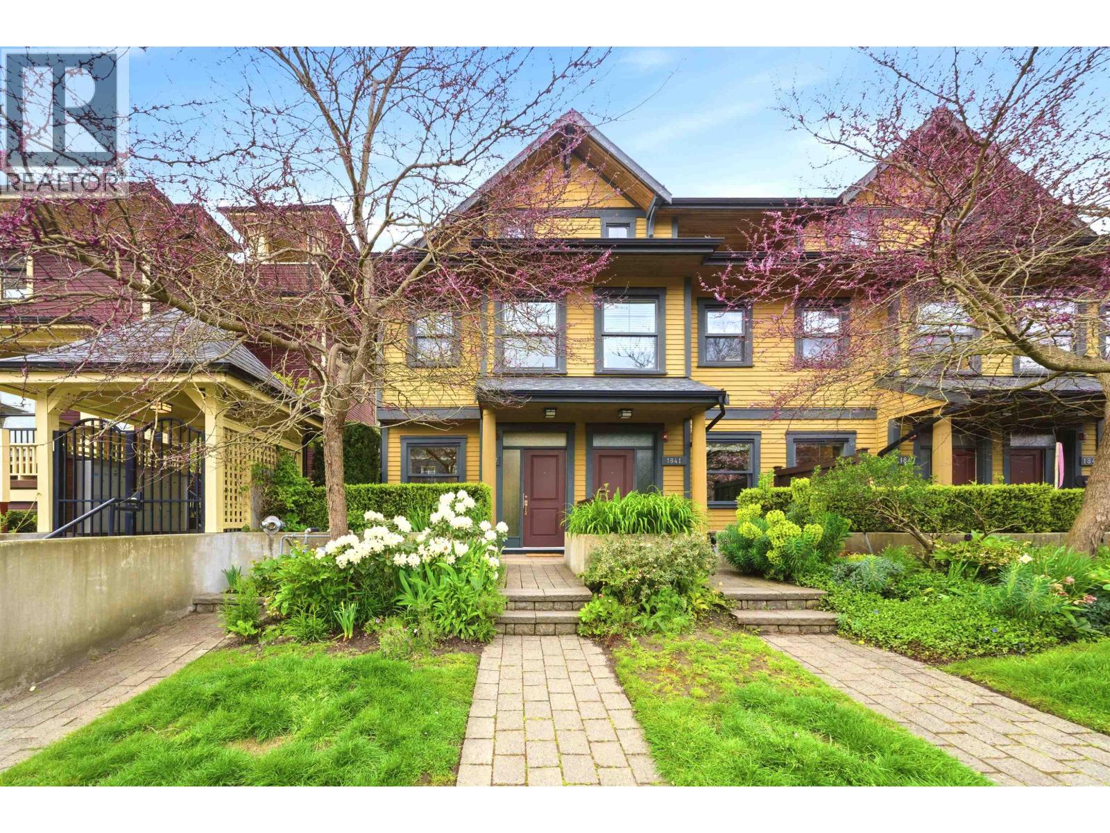 1837 CHARLES STREET, Vancouver, British Columbia