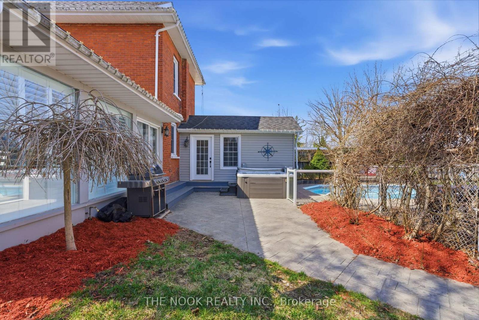 264 Bennet Street, Peterborough, Ontario  K9H 5B9 - Photo 3 - X13037384