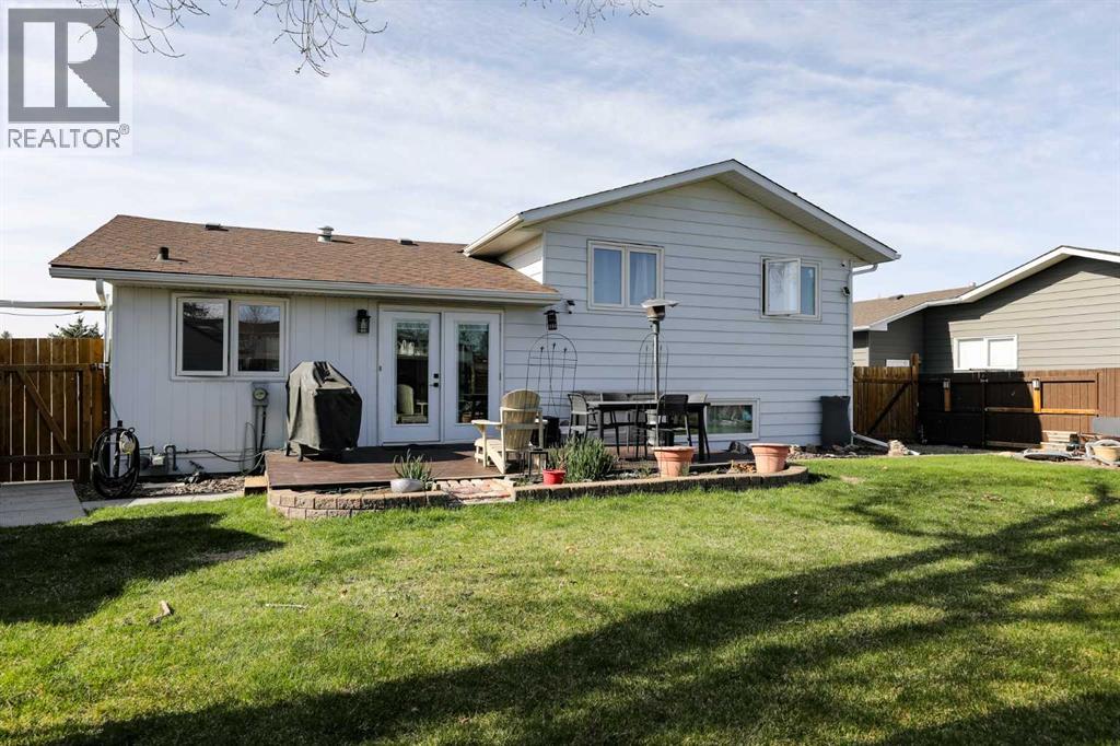 97 Laval Court W, Lethbridge, Alberta  T1K 4G2 - Photo 5 - A2304386