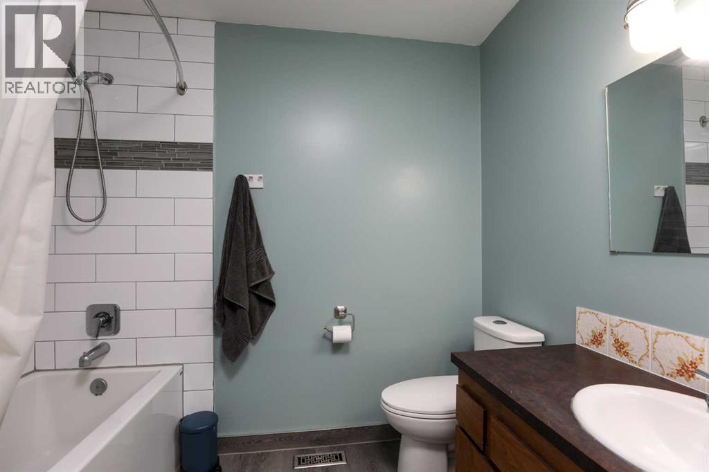 97 Laval Court W, Lethbridge, Alberta  T1K 4G2 - Photo 24 - A2304386