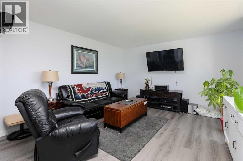 97 Laval Court W, Lethbridge, Alberta  T1K 4G2 - Photo 9 - A2304386