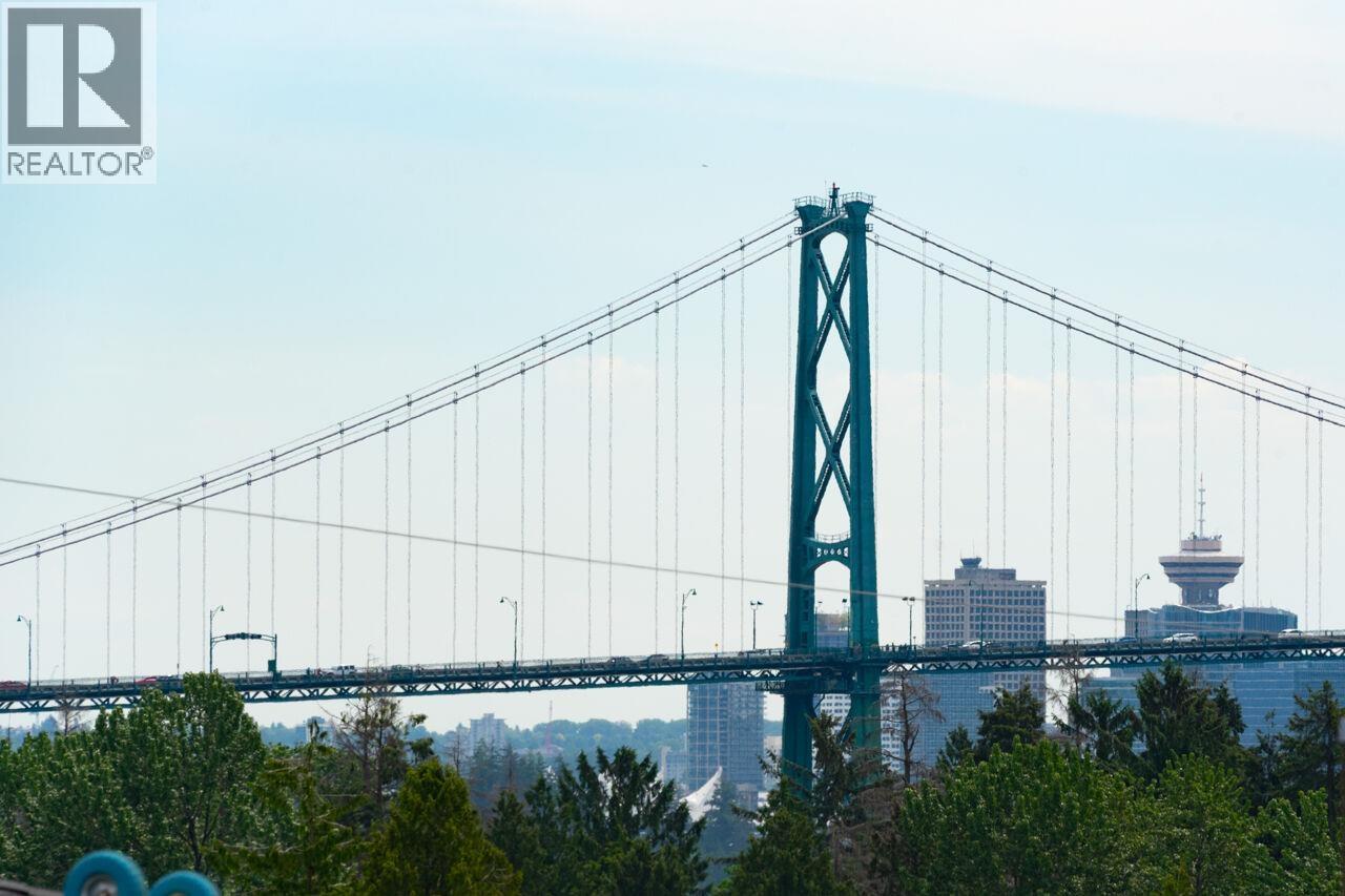 1168 Esquimalt Avenue, West Vancouver, British Columbia  V7T 1K1 - Photo 10 - R3115166