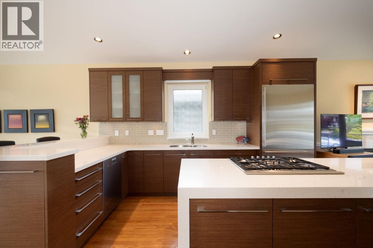 1168 Esquimalt Avenue, West Vancouver, British Columbia  V7T 1K1 - Photo 14 - R3115166