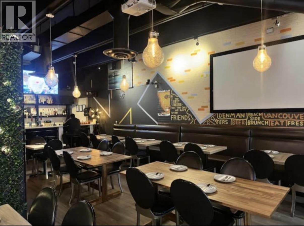 202 1184 Denman Street, Vancouver, British Columbia  V6G 2M9 - Photo 1 - C8077694